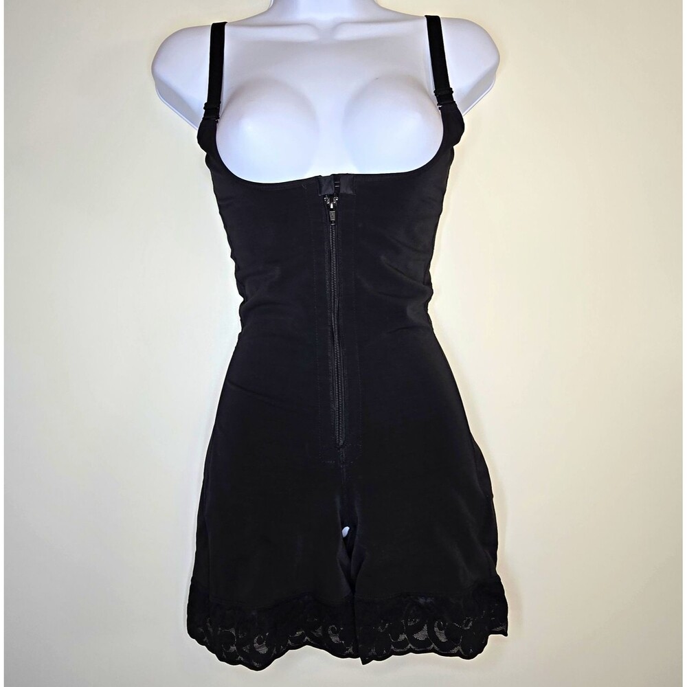 Diane Poitiere Black Firm Control Shapewear Bodysuit M Zip Front Lace